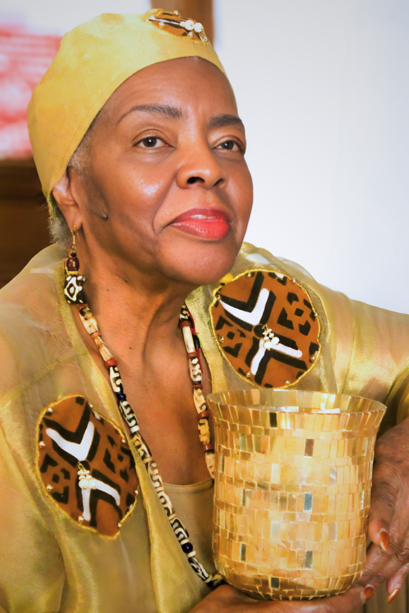 Yeye Luisah Teish dressed in gold.